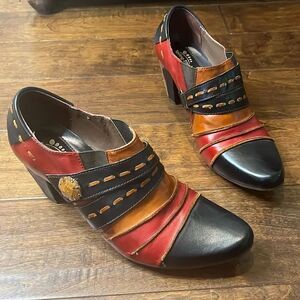L'Artiste By Spring Step Wondrous Bootie, Red, 42 EU/10.5-11 U.S.!